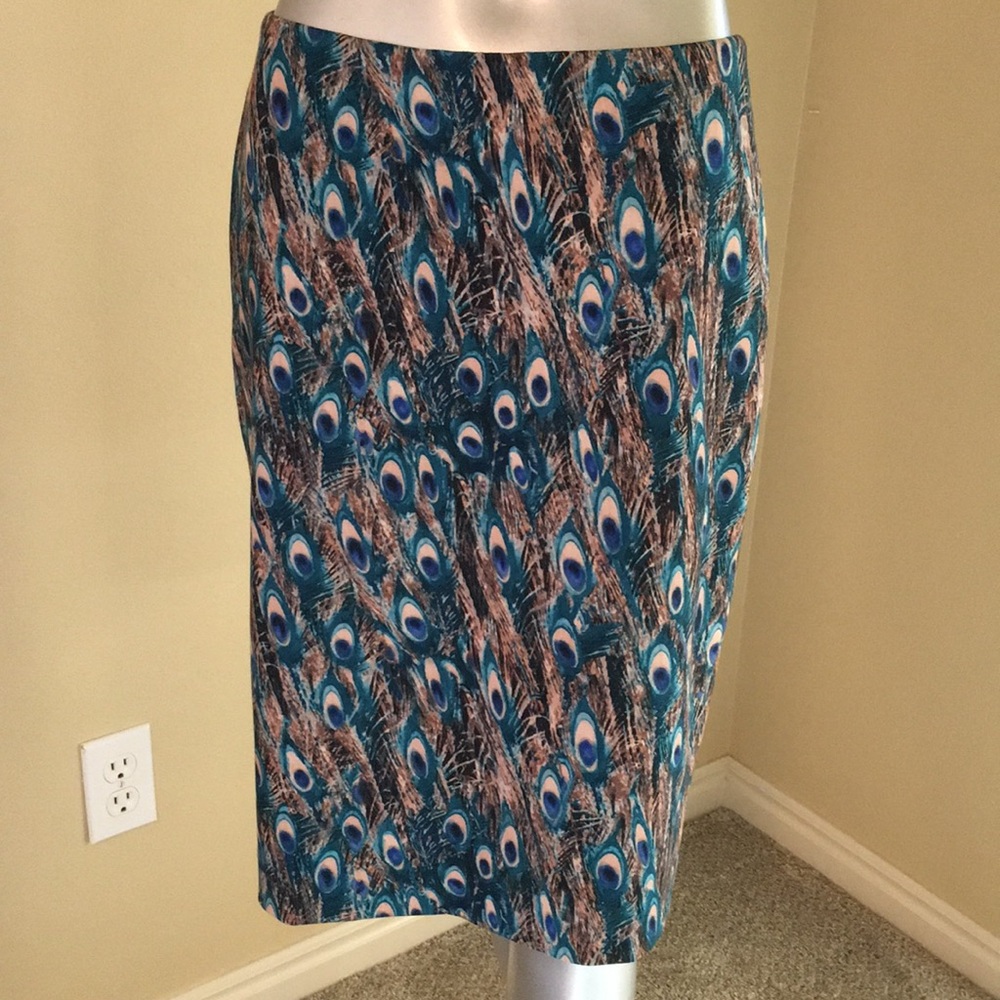 TALBOTS | Peacock Print Pencil Skirt - Picture 3 of 14